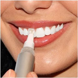 วิธีทำให้ฟันขาว 3 - การเพนท์ฟันขาว